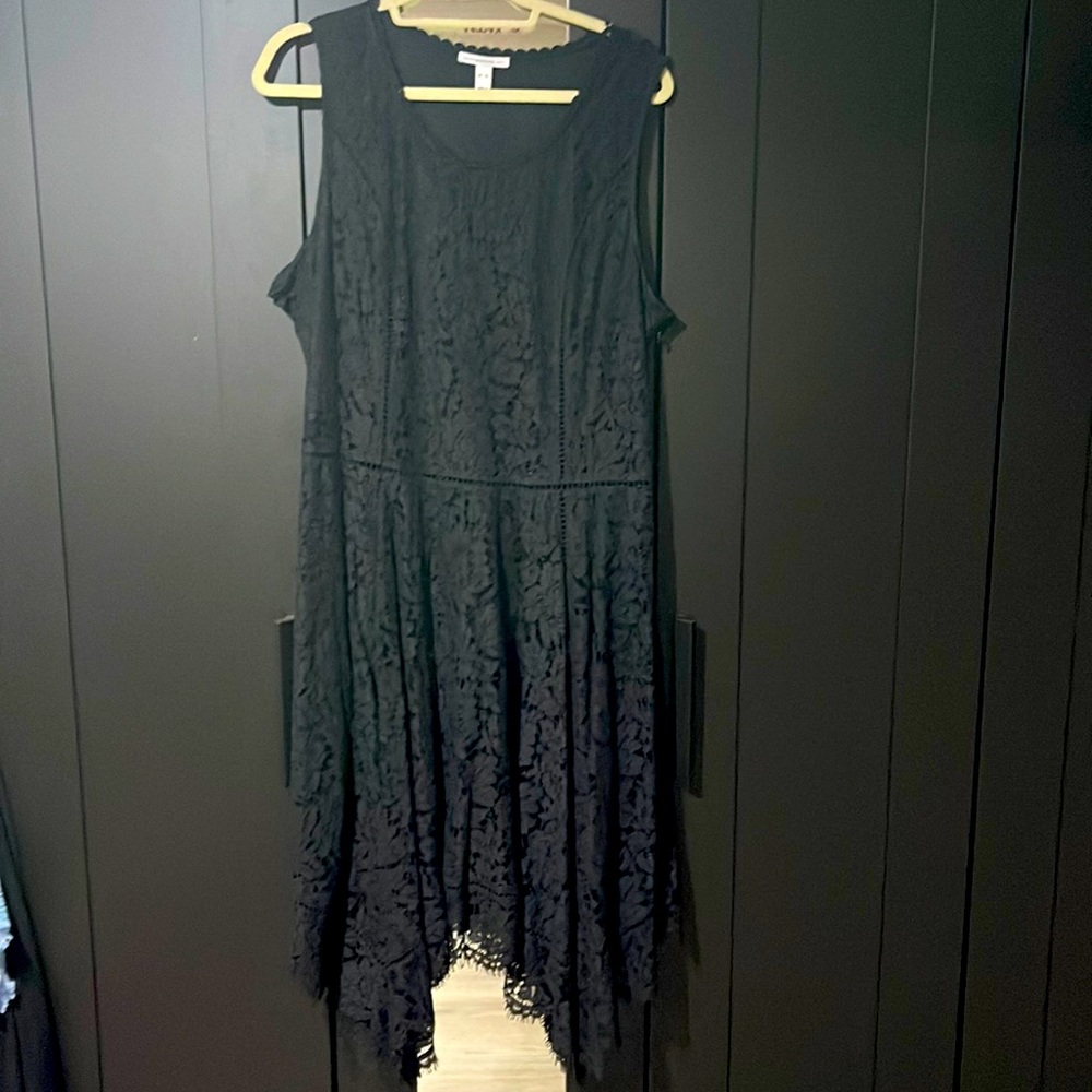 Isaac Mizrahi dress